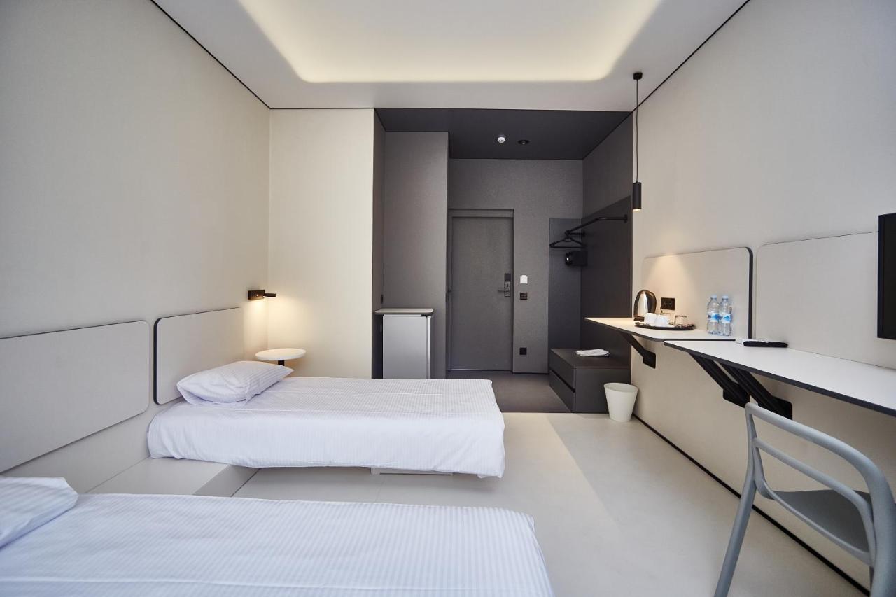 Ultramarinn Hotel Oldenburg Bagian luar foto