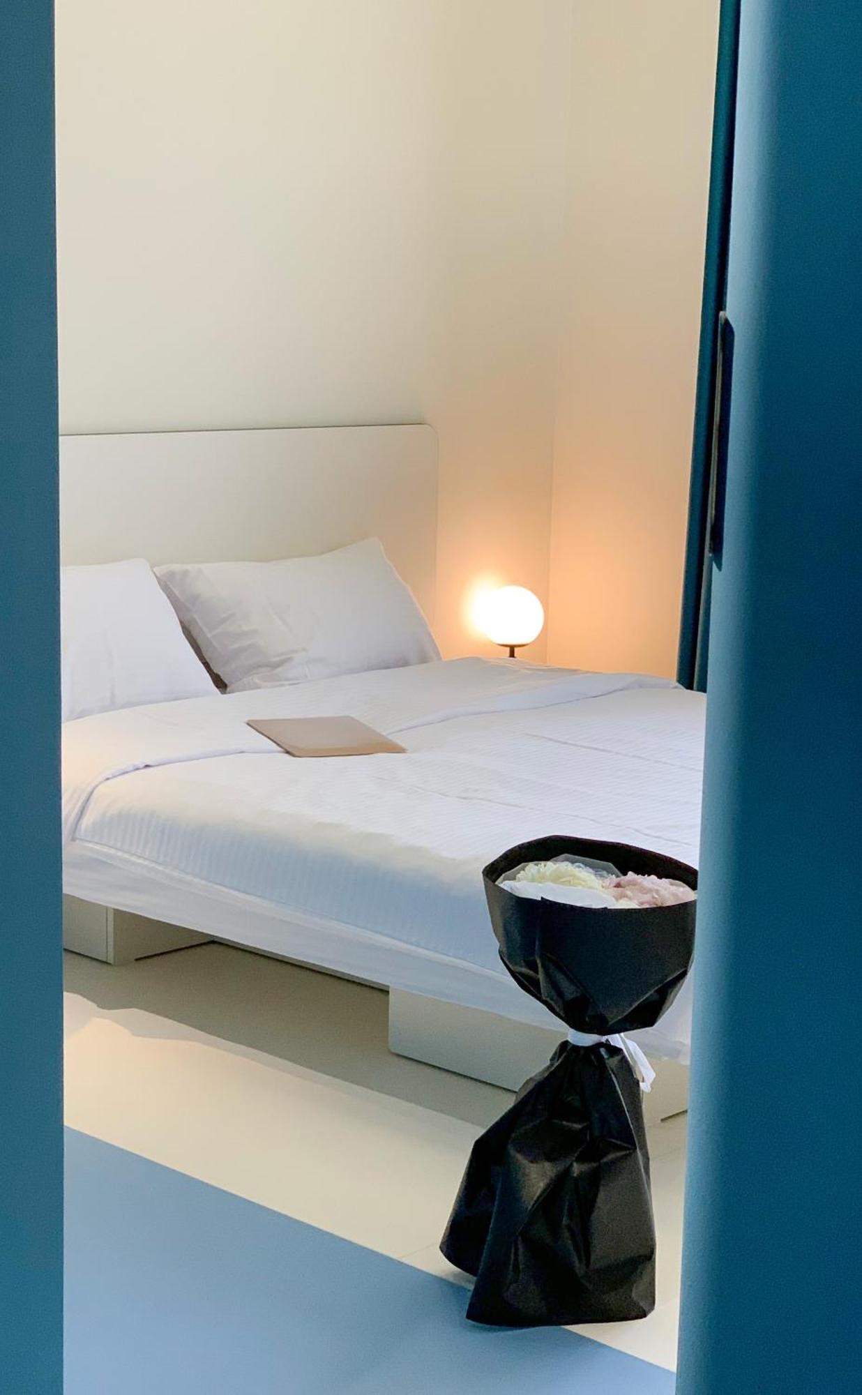 Ultramarinn Hotel Oldenburg Bagian luar foto
