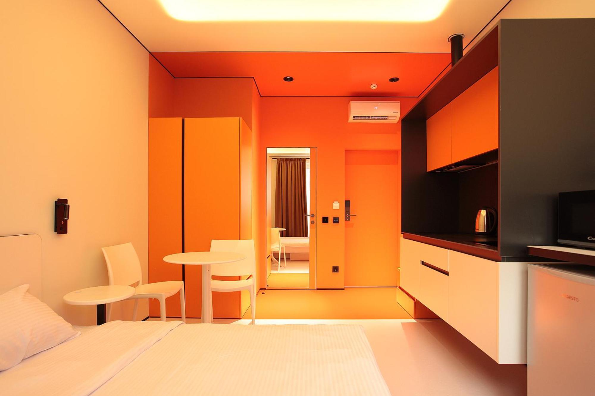 Ultramarinn Hotel Oldenburg Bagian luar foto